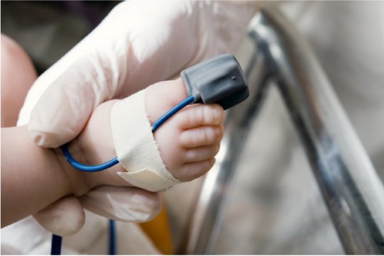 Il saturimetro pediatrico (neonatale): particolarità, utilizzi, sicurezza e prezzi