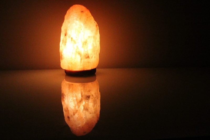 lampada di sale himalayano